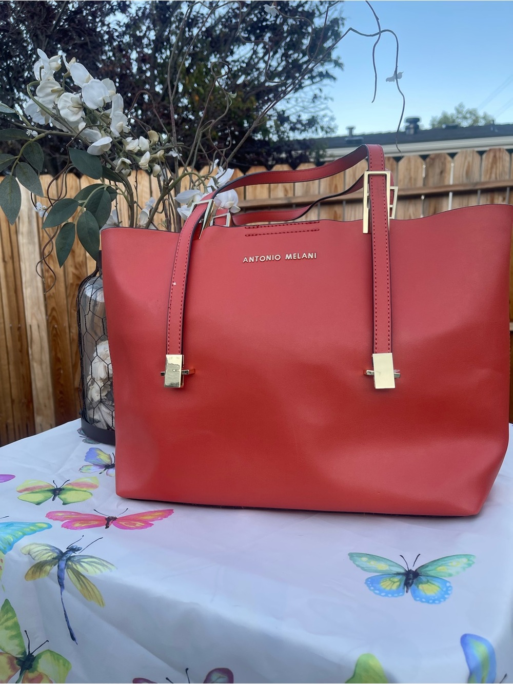 ANTONIO MELANI Coral-Red Structured Tote
